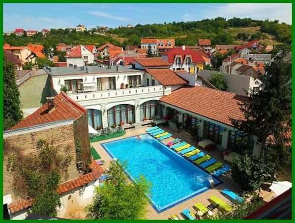 Elite Hotel Oradea Exterior photo